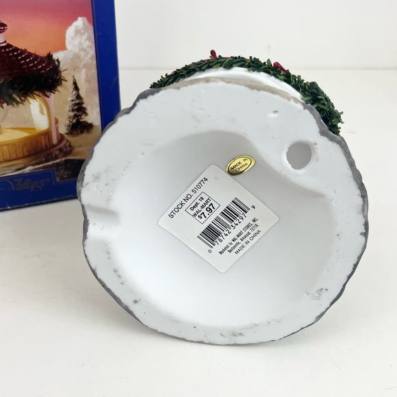 Holiday Time Vintage Village Hand Painted Porcelain Light Up Gazebo New In Box - Picture 11 of 14